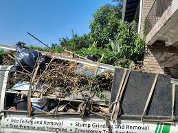 Best Attic Cleanout  in Suquamish, WA